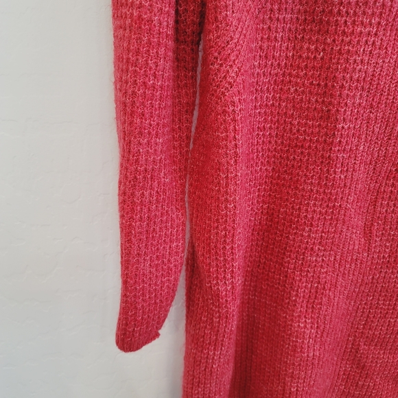 💕 Candie's Cowl Neck Red Tunic Sweater Size Medium - Picture 4 of 10